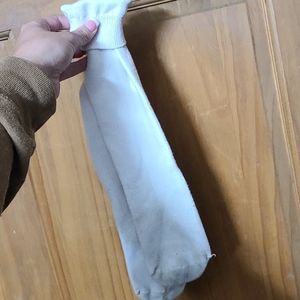 Tilted Kilt Pre Owned White Knee High Uniform Socks (2 Pair)